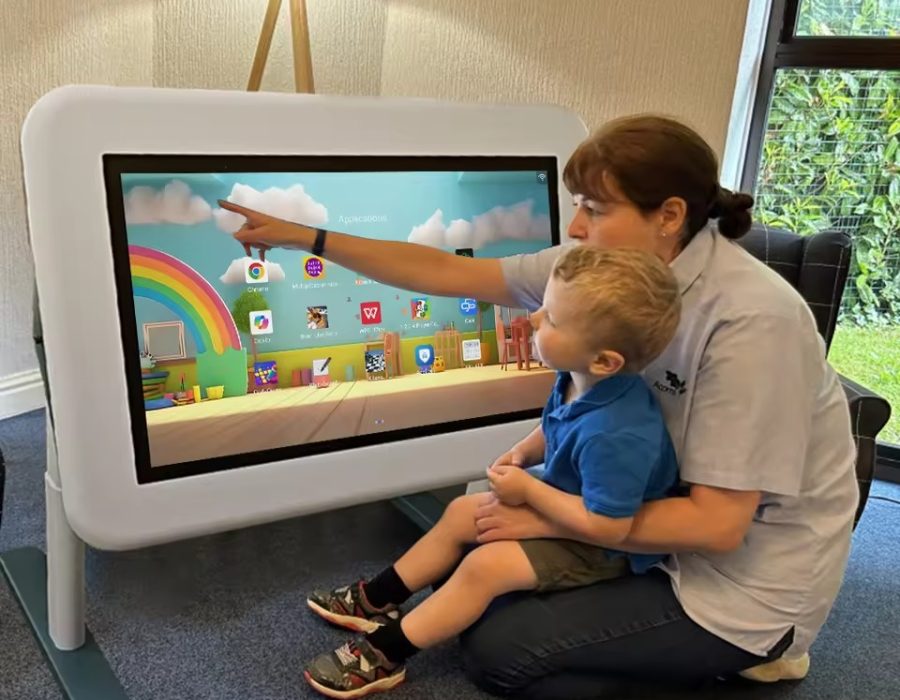 touch screen smart table